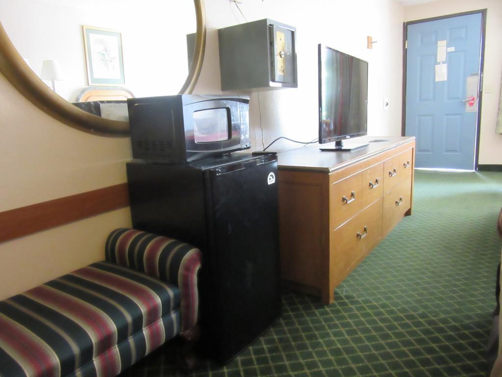 Econo Lodge Pooler - Savannah I-95 Dış mekan fotoğraf